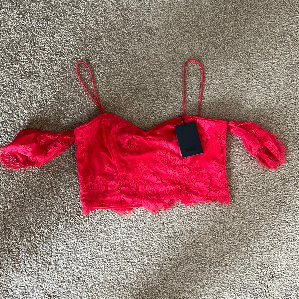 Red lace crop top, size small